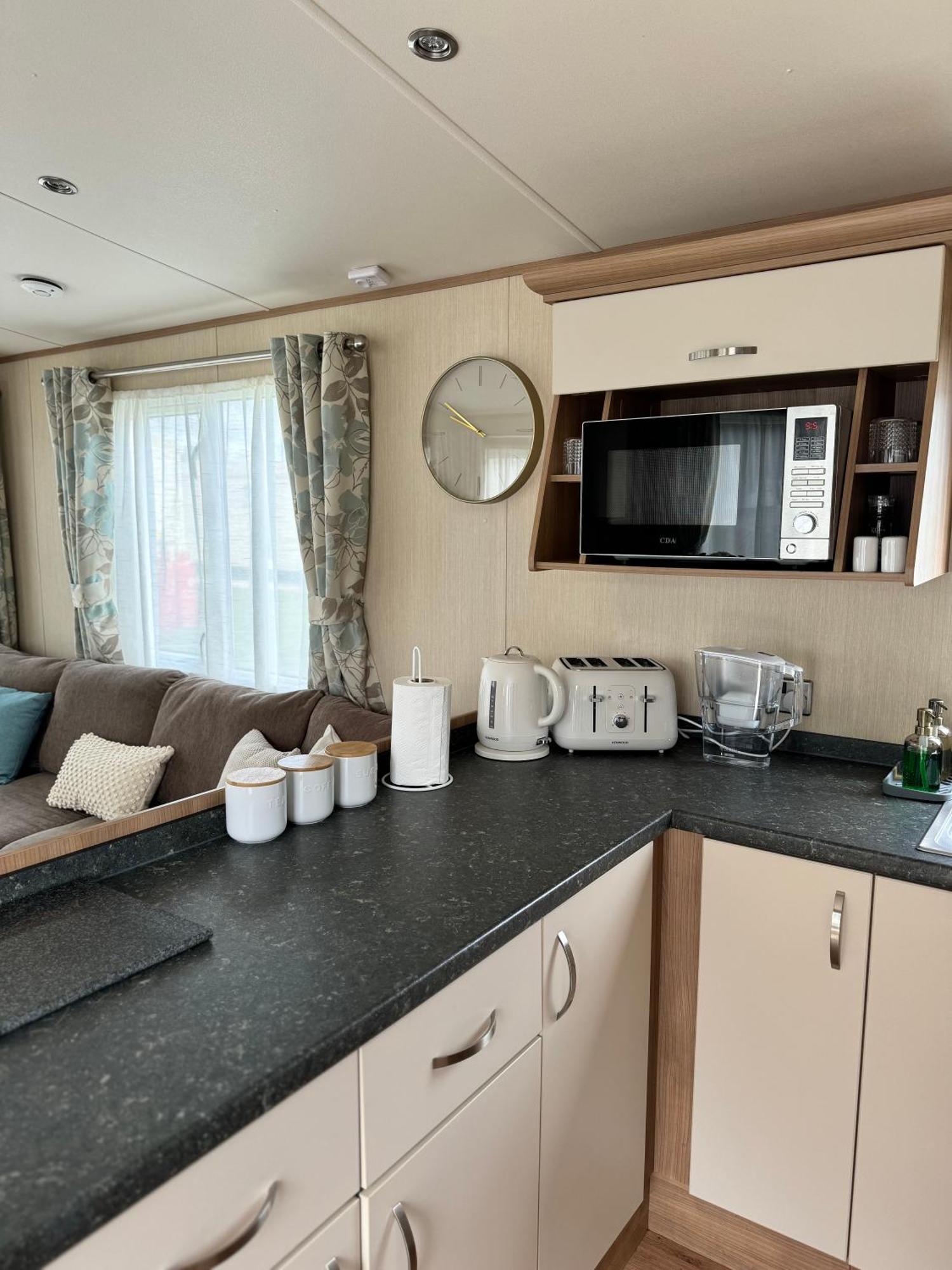 Hot Tub Retreat At Tattershall Lakes Exteriör bild