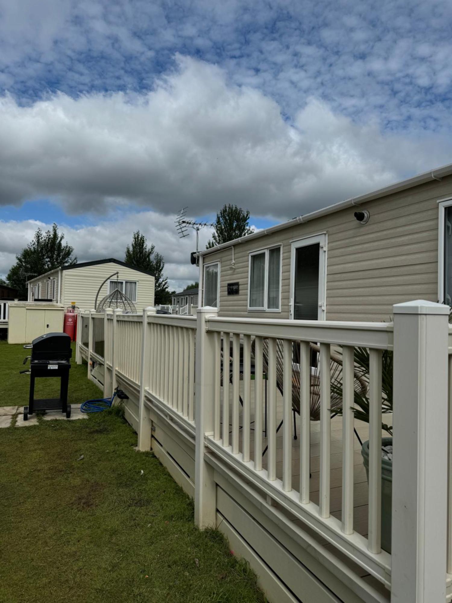 Hot Tub Retreat At Tattershall Lakes Exteriör bild
